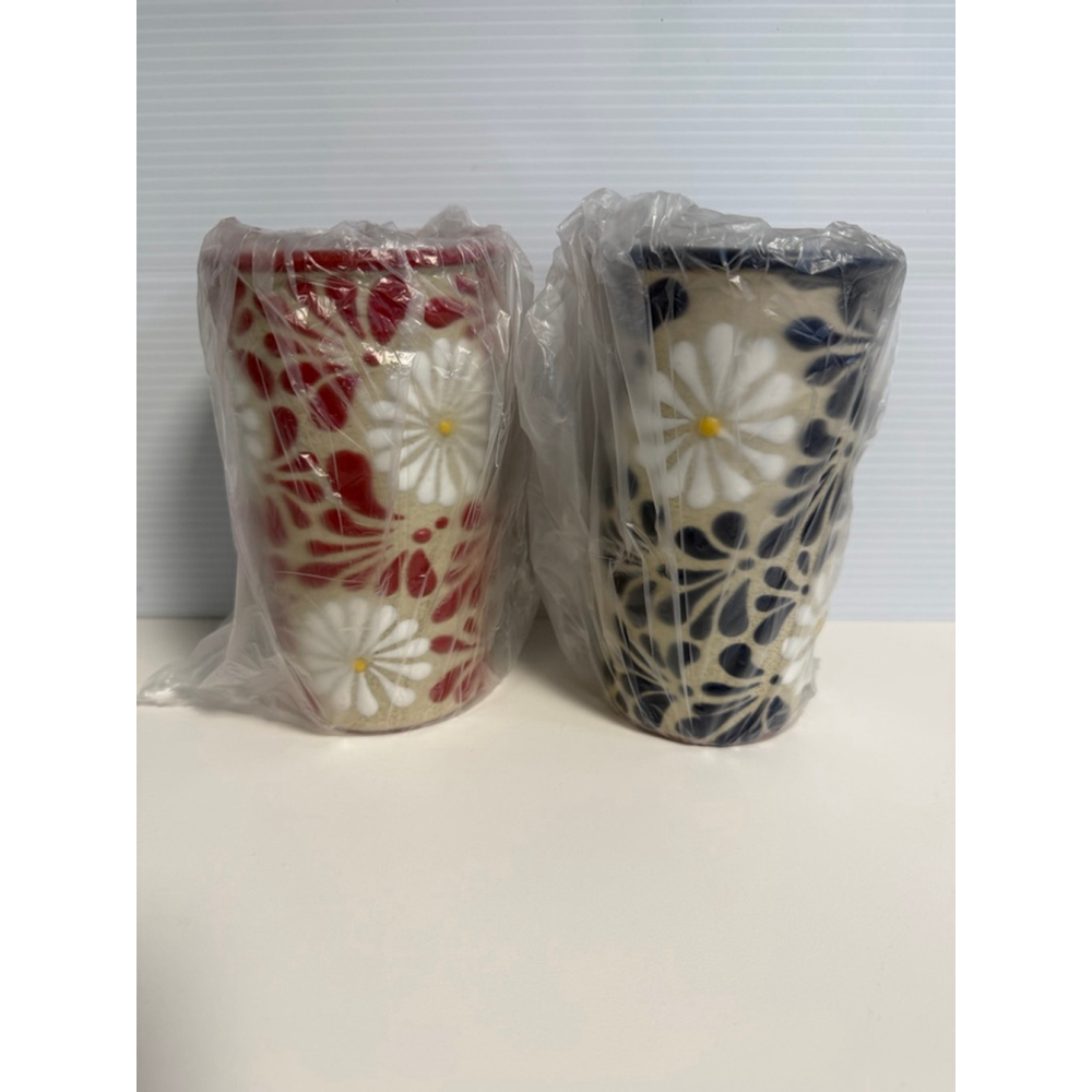 Lot of 2 Venegas Beige Red Blue Floral Ceramic Vases One Size Handmade Mexico - Picture 7 of 11